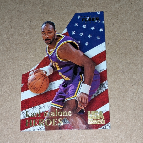 Karl Malone Fleer Special Edition Heroes Basketball Card - Purple Short Print - Picture 2 of 4